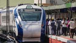 Andhra Pradesh: Miscreants pelt stones, break windows of Vande Bharat express in Vishakhapatnam