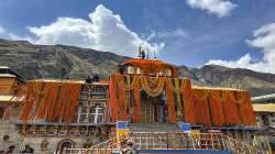 Badrinath yatra update, chamoli district, landslide Badrinath yatra 2023, badrinath dham yatra suspe