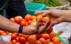 High tomato prices make customers red in angry