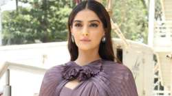 Sonam Kapoor to attend UK-India week.