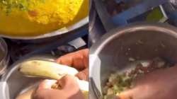 Gujarat Street Food Vendor Serves 'Banana Pani Puri' to Its Customers, Video Goes Viral.