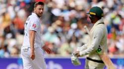 Ollie Robinson and Usman Khawaja in Edgbaston Test