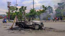 Mob torches vehicles in Imphal