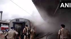 Karnataka, tain fire, fire in train, fire in train bengaluru, Udyan Express,Udyan Express fire,