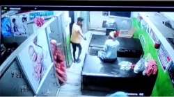 Bihar Man shot inside hospital, man shot in Arrah, cctv footage video arrah hospital, latest crime u