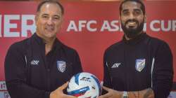 Igor Stimac (left) Sandesh Jhingan (right)