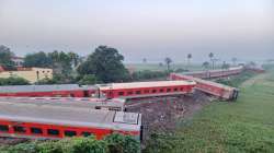 Coaches of Northeast Express derail near Buxar