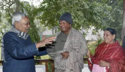 Nitish Kumar with Lalu Prasad Yadav and Rabri Devi