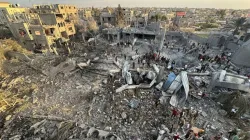 Israel-Hamas war, people killed, UN shelter, tank