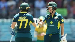 Alyssa Healy and Beth Mooney