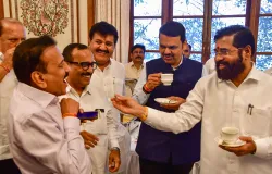 Eknath Shinde with Devendra Fadnavis