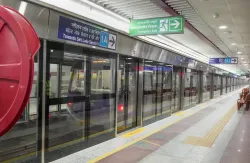 The special night services of the Kolkata Metro will be available at 10:40 PM as usual on August 15.