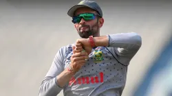 Keshav Maharaj.