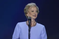  Linda McMahon