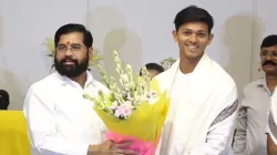 Maharashtra CM Eknath Shinde with Indian cricketer Yashasvi Jaiswal