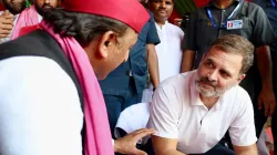 Congress leader Rahul Gandhi and Samajwadi Party Chief Akhilesh Yadav during a public meeting.