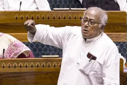  TMC MP Saugata Roy supports Shama Mohamed's remarks on Rohit Sharma. 