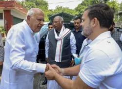 Rahul Gandhi with Farooq Abdullah