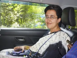 Atishi stakes claim to form govenment.