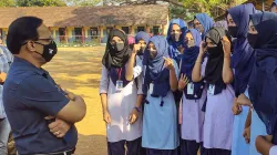 Udupi principal, who stopped girls wearing Hijab, not to get best teacher award after SDPI's opposition 