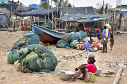 Check Cyclone Dana latest updates. 