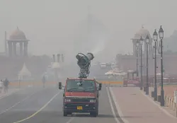 Delhi AQI, Delhi AIR pollution, delhi pollution, air pollution, Air quality index remains very poor 