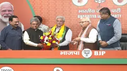 Kailash Gahlot joins BJP