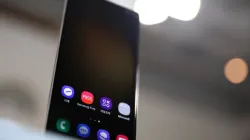 Smasung smartphone display 