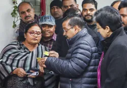 AAP National Convenor Arvind Kejriwal during commencement of the registration process for ‘Mukhyamantri Mahila Samman Yojana’, at the East Kidwai Nagar in Delhi