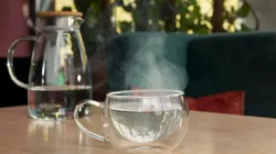 5 benefits of drinking hot water on an empty stomach in winter