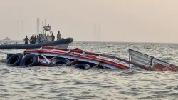 Ferry with passengers capsizes near Gateway of India