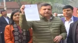 AAP MP Sanjay Singh along with others reaches ED office to file complaint against BJP leaders. 