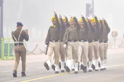 Railway Protection Force (RPF) personnel during rehearsal for the Republic Day Parade 2025 amid fog at Kartavya Path