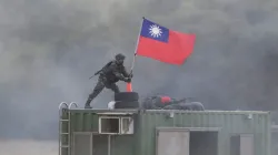 Taiwan military personnel