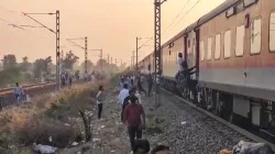 Jalgaon train accident, train accident, Jalgaon train accident, pushpak express, pushpak express acc