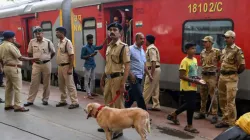 Two Mumbai-bound trains receive bomb threats