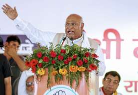 Kharge slams PM Modi, says prime minister insults Bihar with his 'mujra' remark