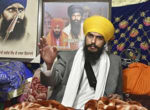 Historical mistake: Radical preacher Amritpal's father on SAD fielding candidate against his son