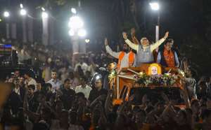PM Modi's mega roadshow in Mumbai with Eknath Shinde, Devendra Fadnavis, draws huge crowds
