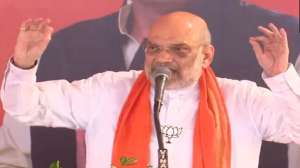 Bundelkhand has to fight against the 'Desi Angrez' present in country, says Amit Shah in Lalitpur