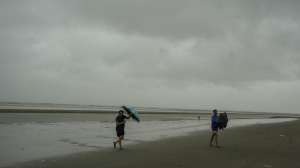 Cyclone Remal LIVE: 394 flights cancelled at Kolkata Airport, Navy initiates preparatory action 