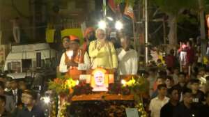 Lok Sabha Elections 2024: PM Modi holds mega roadshow with Bihar CM Nitish Kumar in Patna
