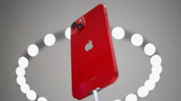 Apple iPhone 14 Plus 128g (ジャンク、カメラ不良) Buy iPhone 14 Plus | iCrest