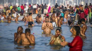 Mahakumbh: Why is it held every 12 years? Know how site of Kumbh ...
