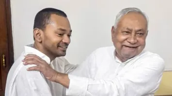 JDU chief Nitish Kumar with his son Nishant Kumar.