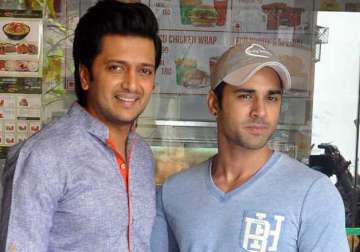 Riteish Deshmukh with Pulkit Samrat