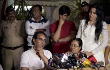 Pratyusha Banerjee's parents at the press conference