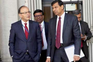 Finance Minister Arun Jaitley with RBI Governor Raghuram Rajan