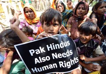 Modi govt mulls granting citizenship to Pakistani Hindus migrants