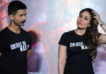 Shahid Kapoor with Kareena Kapoor Khan at the trailer launch of Udta Punjab